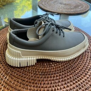 CAMPER gray women’s shoes size 6 NWOT. never worn.